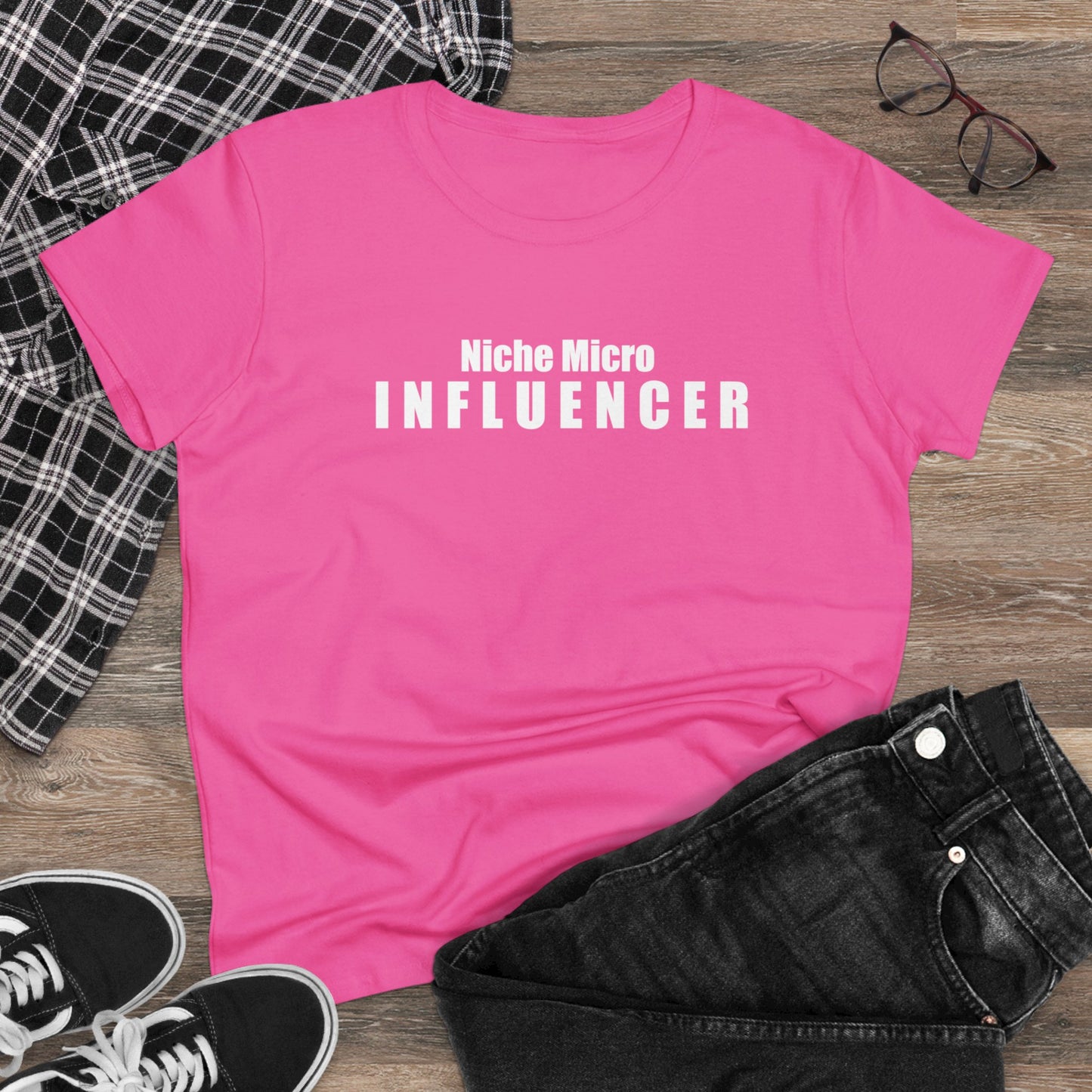 Women's Niche micro influencer T